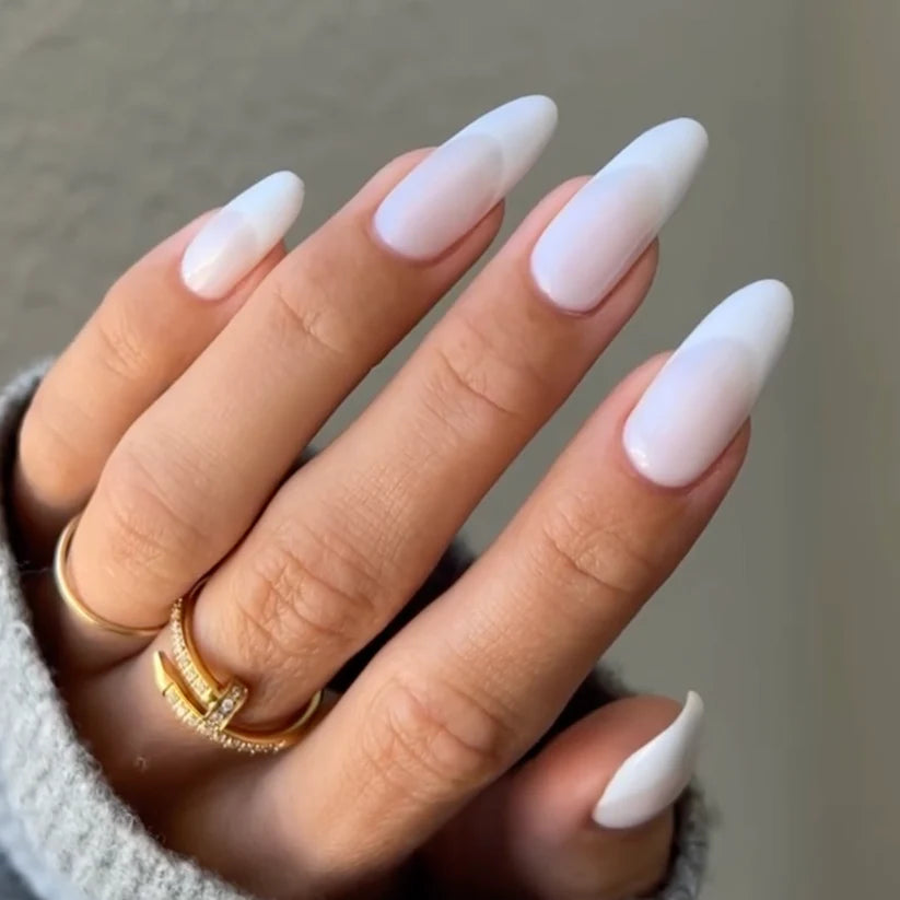 DND Gel Pearly Ice 