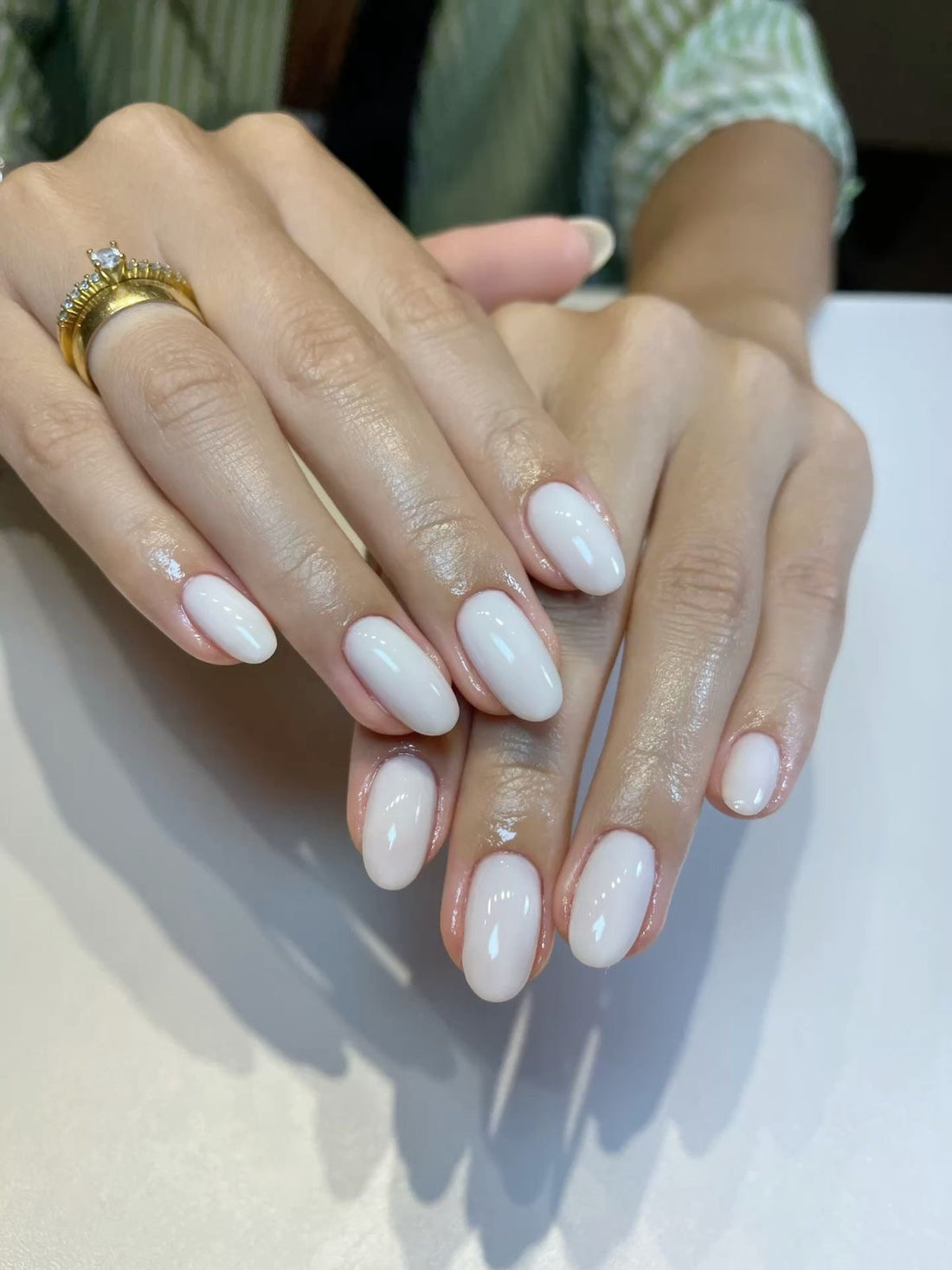 OPI FUNNY BUNNY GEL